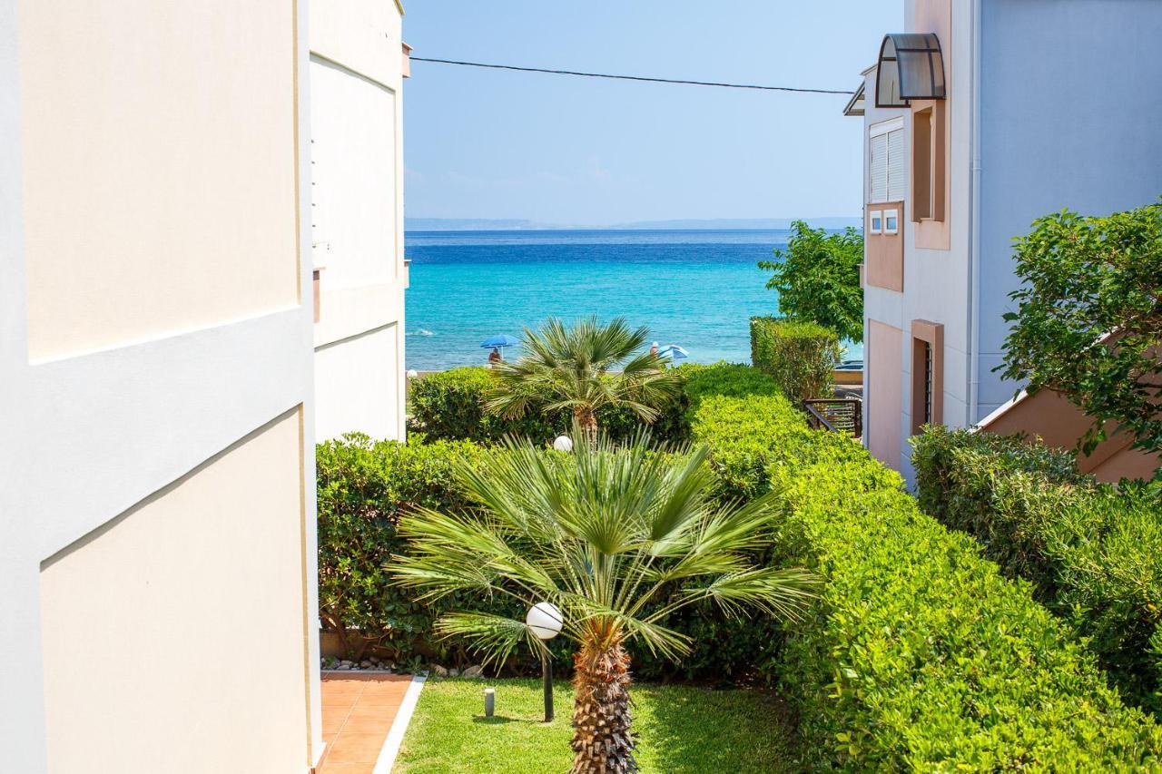 Apartments Alexandros Polychrono Exterior foto
